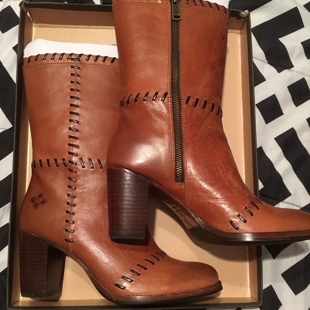 Patricia Nash Boots